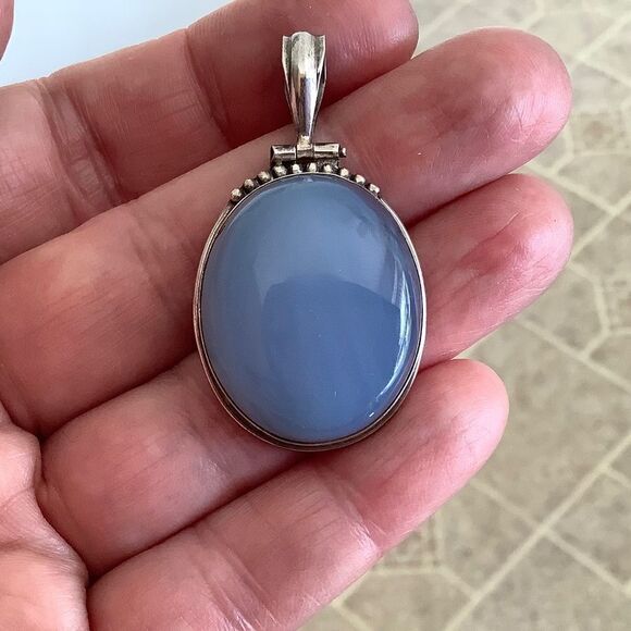NWOT sterling SILVER 925 BLUE CHALCEDON OVAL LARGE PENDANT - Picture 6 of 9